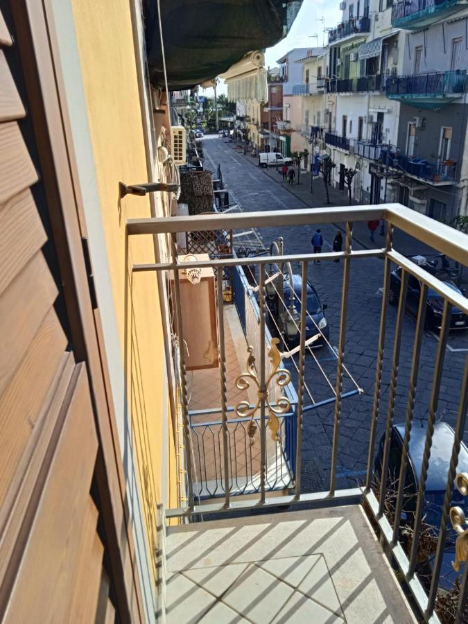 Apartamento Casa Di Lucia Bacoli Exterior foto